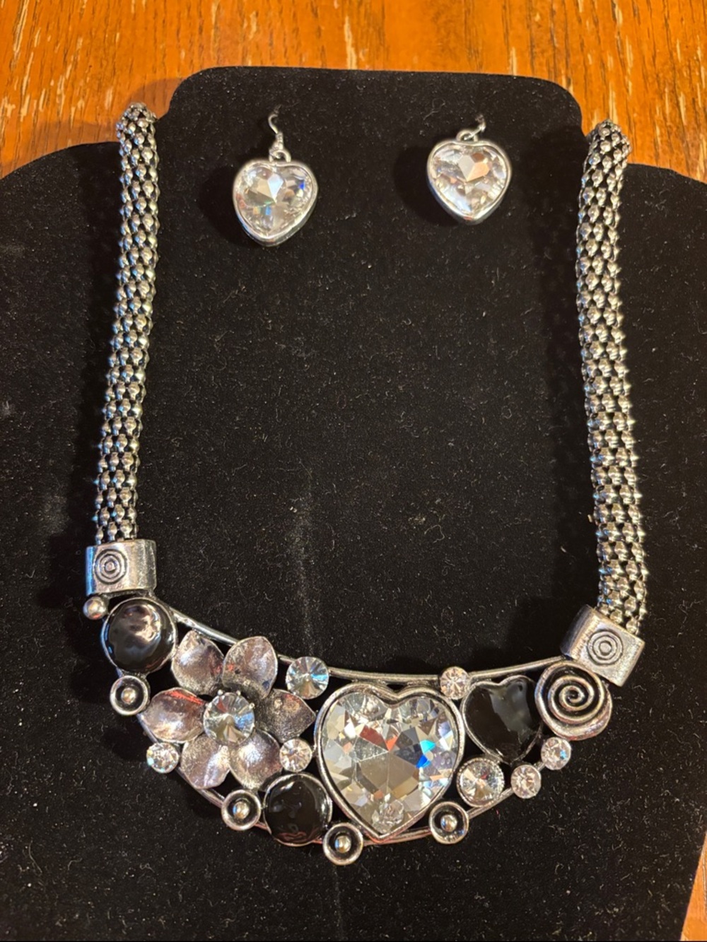 Silver-Tone Heart & Flower Crystal Necklace with Matching Earrings